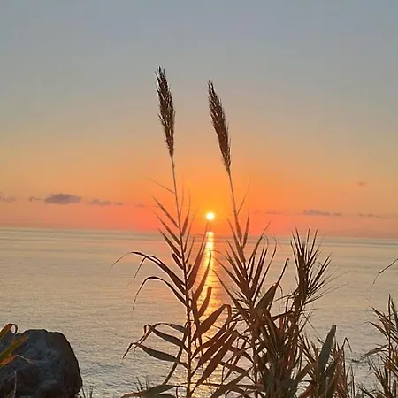 Marica House Coreca 3*