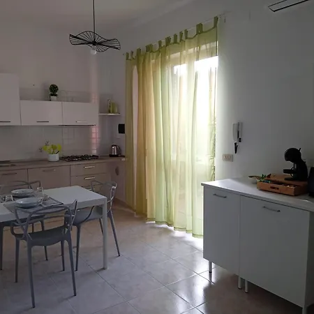 Marica House Coreca 3*